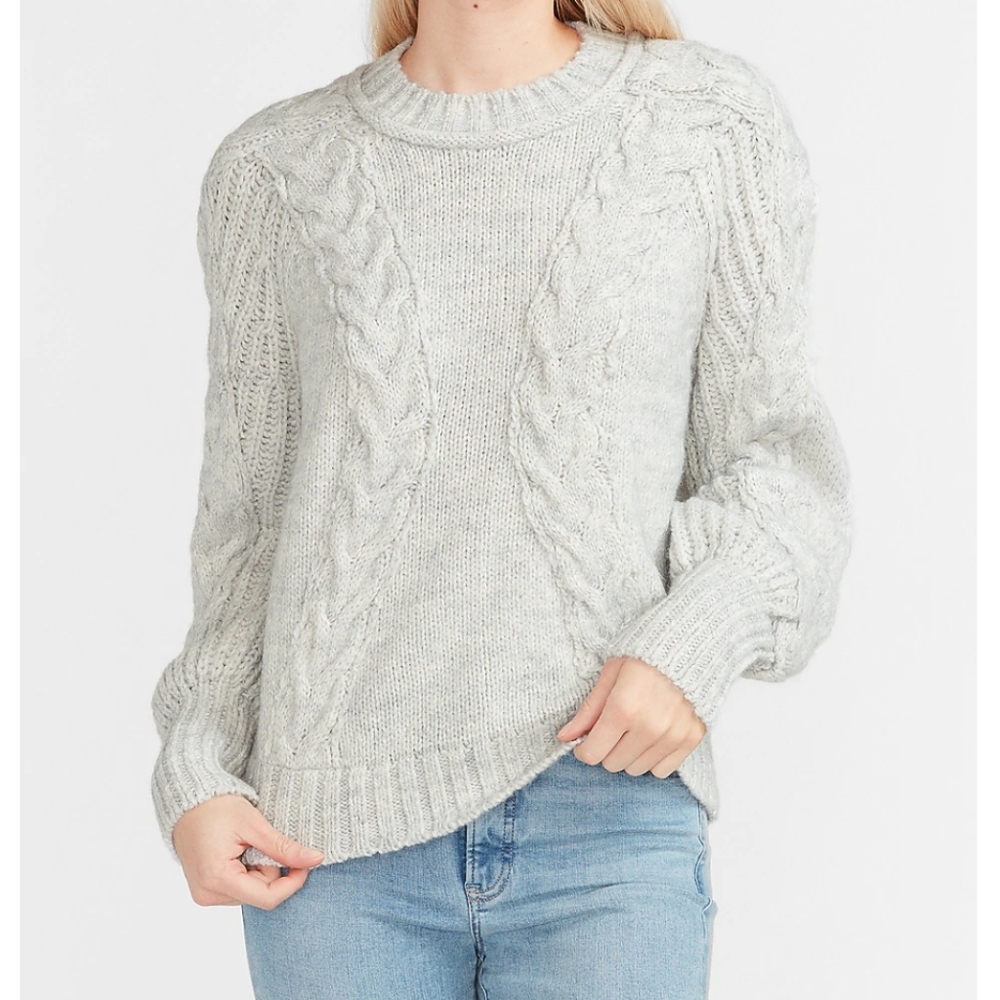 NWT Express gray cable knit balloon sleeve sweater